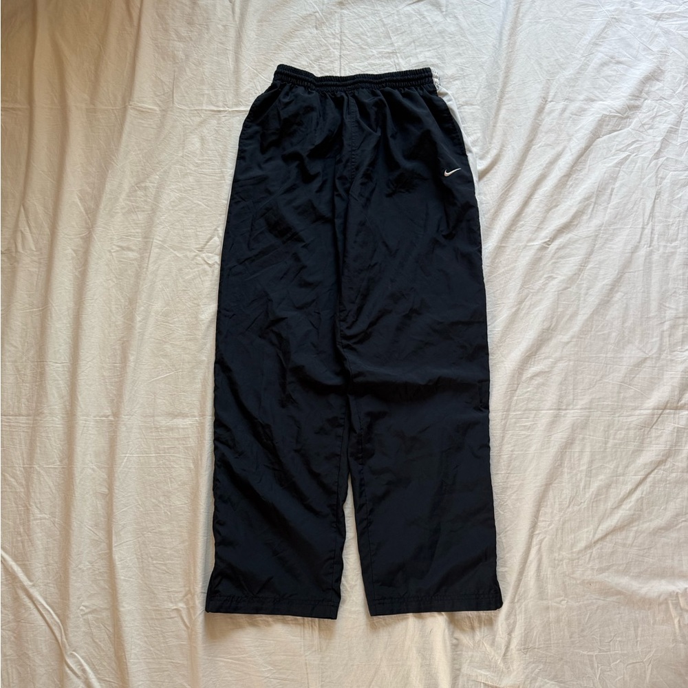 Baggy solo swoosh side stripe Nike track pants Men’s L